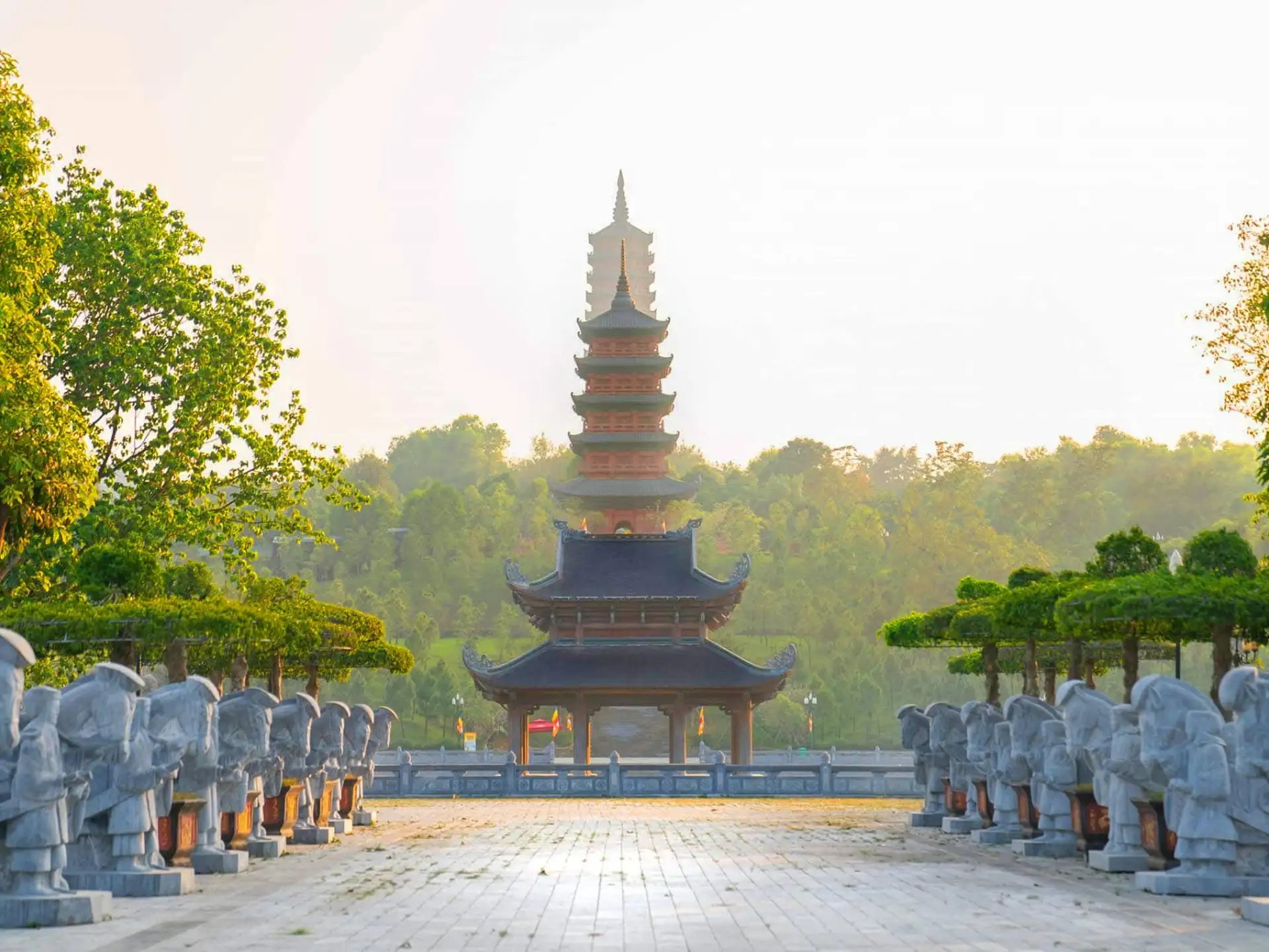 From Hanoi: Ninh Binh Bai Dinh Pagoda & Suoi Gio Day Trip image 3