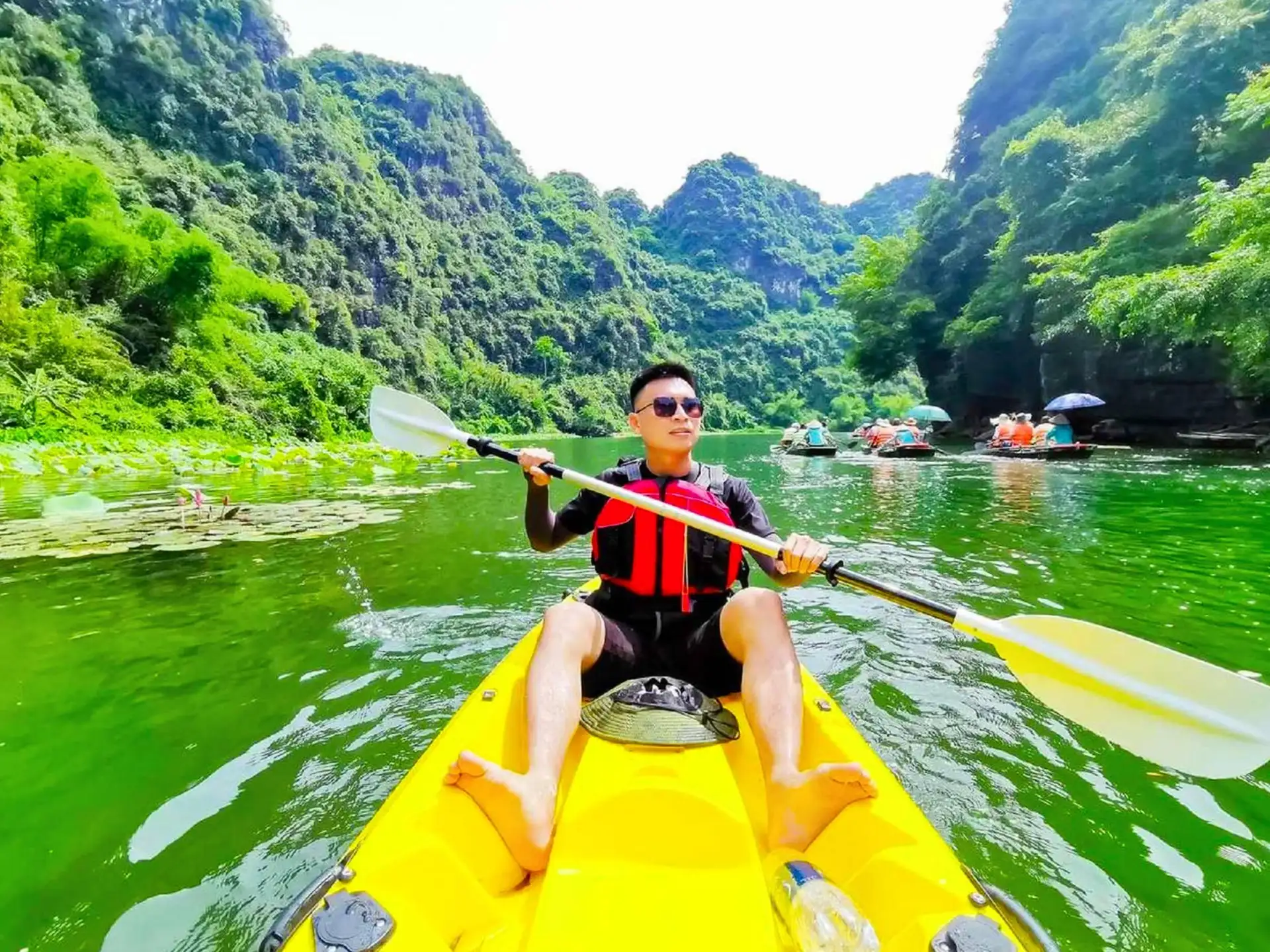 From Hanoi: Ninh Binh Bai Dinh Pagoda & Suoi Gio Day Trip image 2