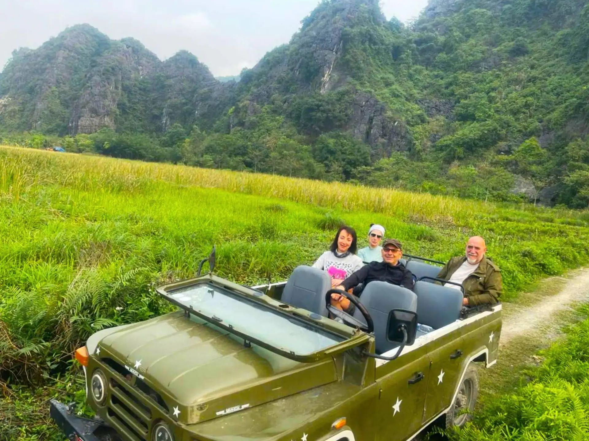 Ninh Binh: Jeep Tour with Local Villages & Rice Paddies image 4