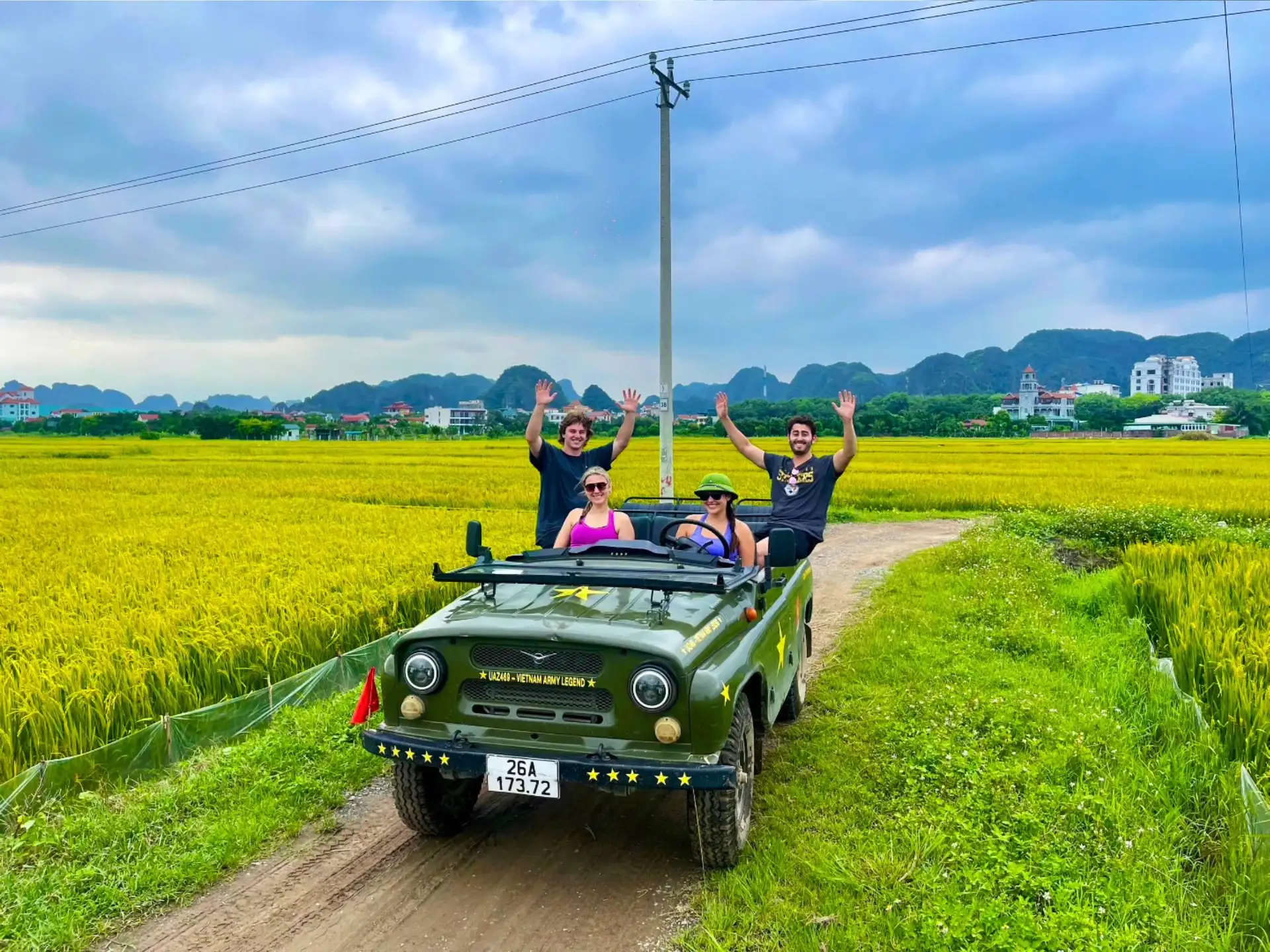 Ninh Binh: Jeep Tour with Local Villages & Rice Paddies image 5
