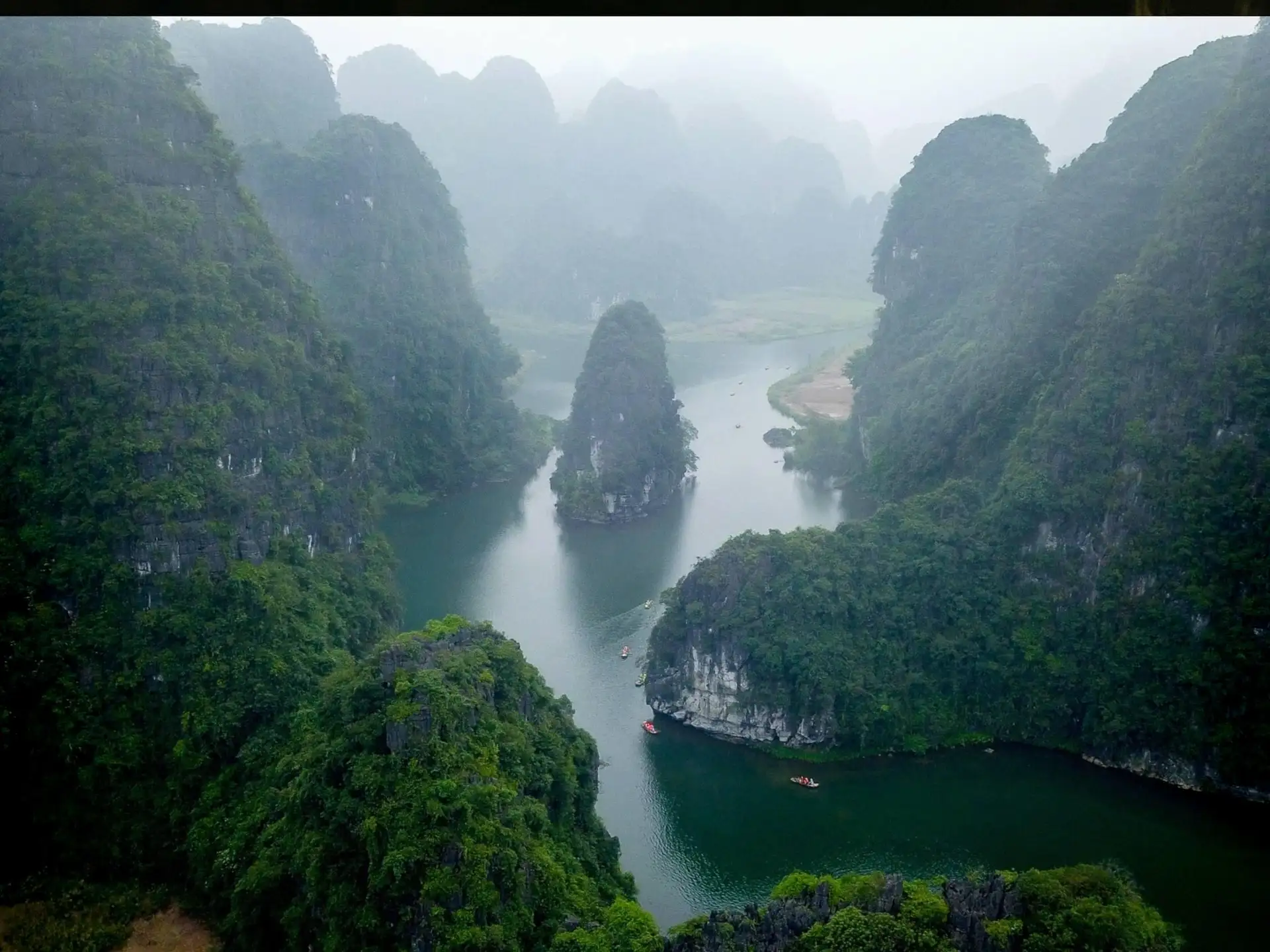 Ninh Binh: Chau Son - Van Long & Trang An Small Group Tour image 3