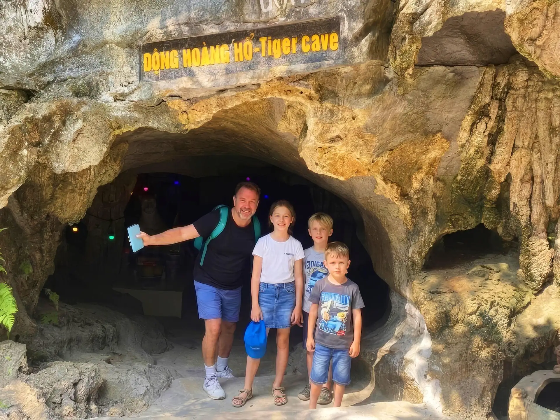 Ninh Binh: Mua Cave & Suoi Gio Easy Rider Adventure Tour image 5