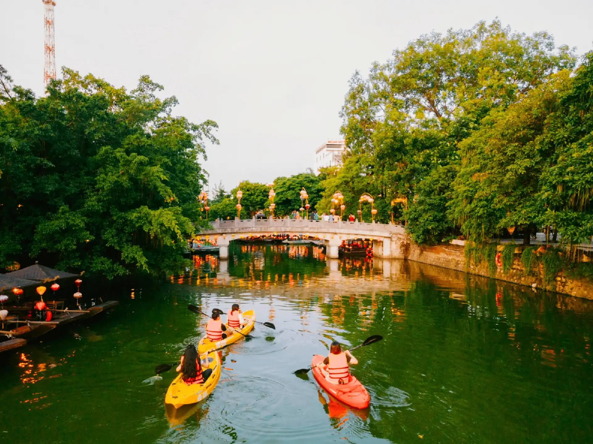 Ninh Binh Jeep Tour with Kayaking & Lunch image 6