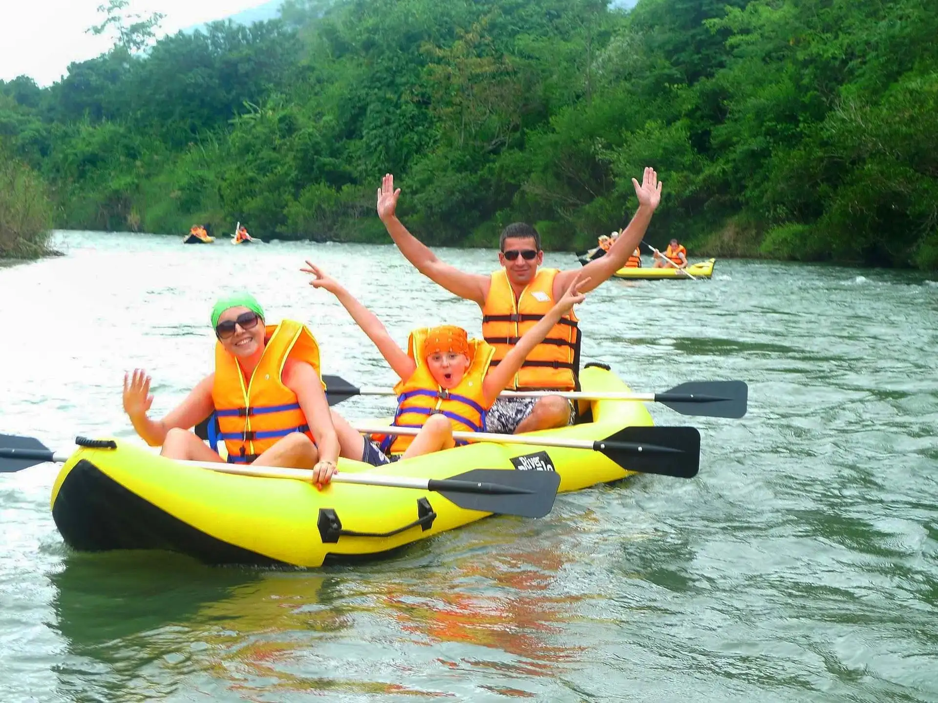 Ninh Binh Jeep Tour with Kayaking & Lunch image 7