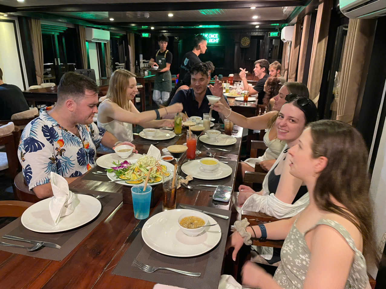 Hạ Long Patty Cruise 2 day 1 night image 2