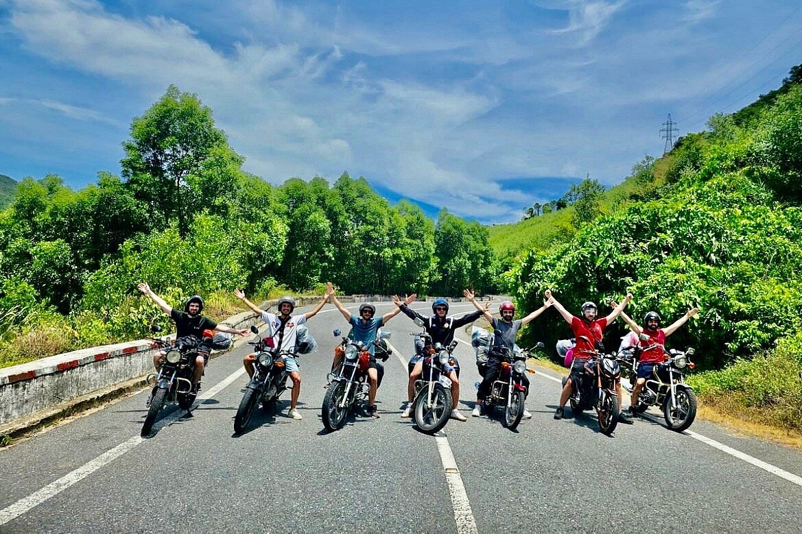 HUE TO HOI AN MOTORBIKE TOUR – EASY RIDER